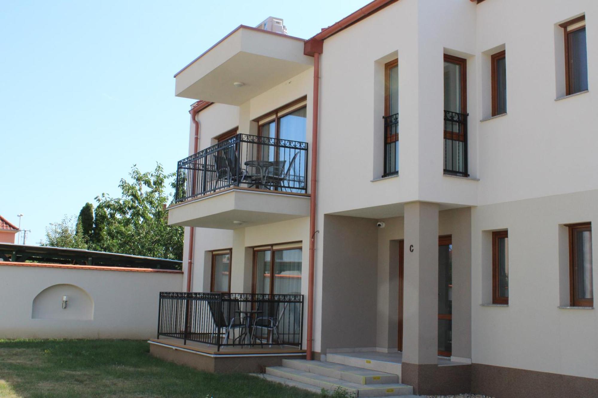 Mara Apartman Buek Bagian luar foto